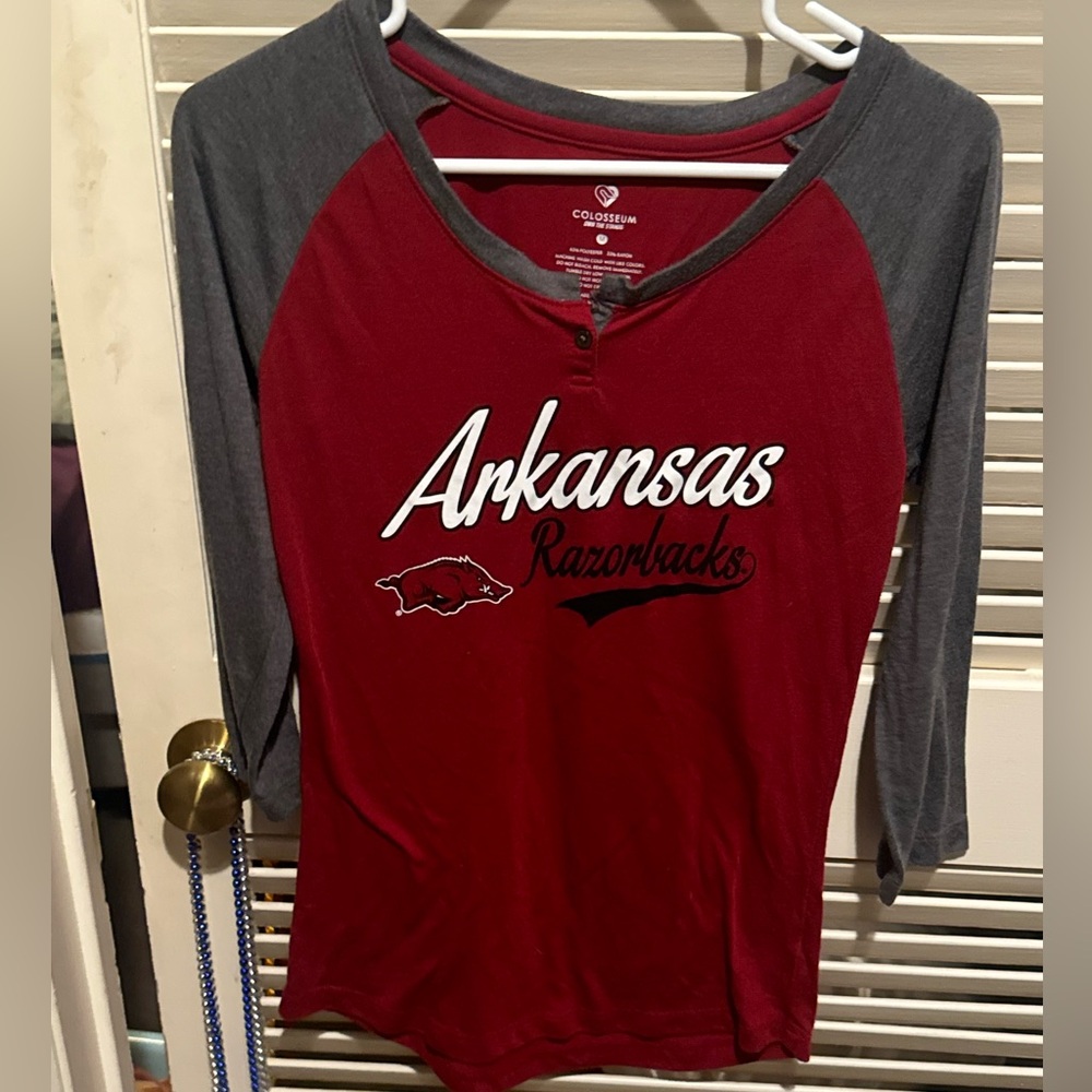 Arkansas Razorbacks long sleeved tee, medium, baseball shirt jersey style,